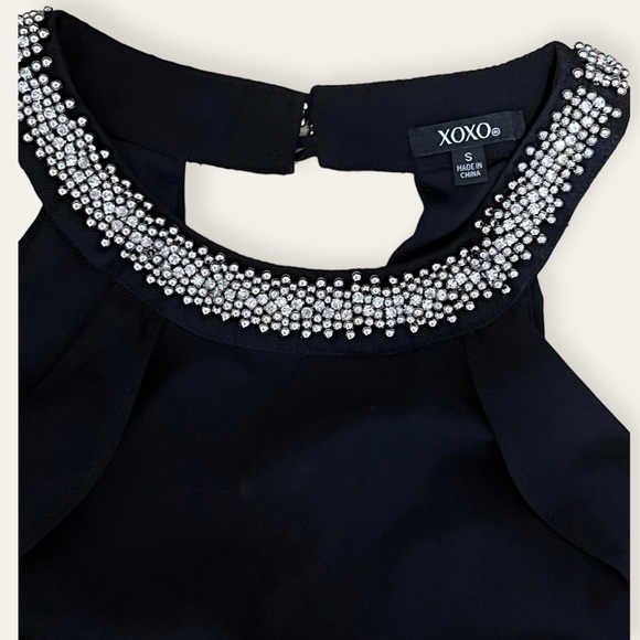 XOXO Tie Neck Pocket Detail Sleeveless Jumpsuit - Picture 4 of 4